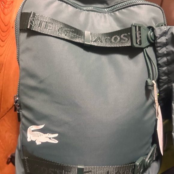 Brand new Lacoste Unisex Backpack with bag - Picture 5 of 8